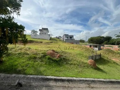 Lote/Terreno à venda, 384m² no Condomínio Bellavittá, Caçapava