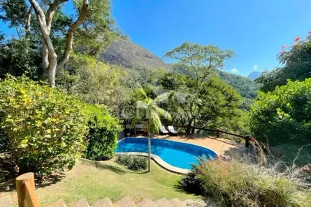 Casa de Condomínio com 4 Quartos à venda, 4850m² no Araras, Petrópolis