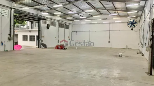 Galpão/Depósito/Armazém à venda, 1452m² no Niterói, Canoas