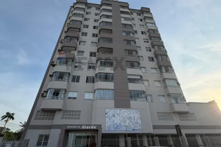 Apartamento com 2 Quartos à venda, 153m² no Kobrasol, São José