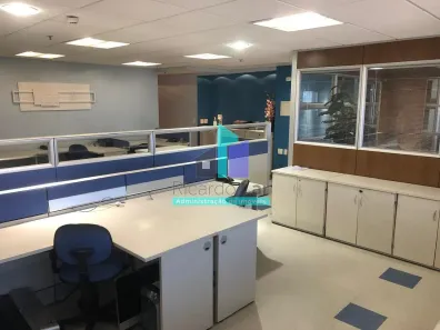 Sala Comercial para alugar, 120m² no Jaguaré, São Paulo