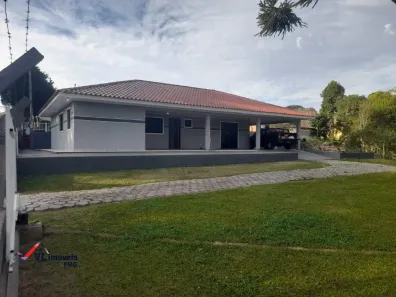 Casa com 3 Quartos à venda, 200m² no Centro (Areia Branca dos Assis), Mandirituba