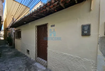 Casa com 1 Quarto para alugar, 53m² no Alecrim, Natal