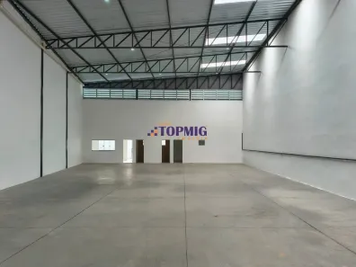 Galpão/Depósito/Armazém para alugar, 380m² no Vale Verde, Betim
