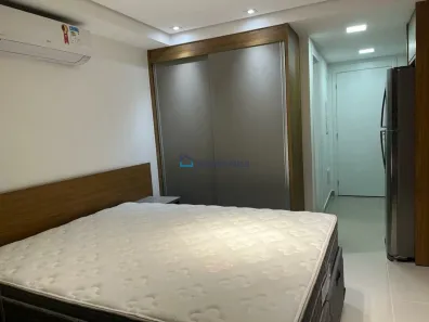Apartamento com 1 Quarto para alugar, 26m² no Santo Amaro, São Paulo