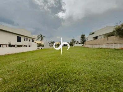 Lote/Terreno à venda, 490m² no Residencial Anaville, Anápolis