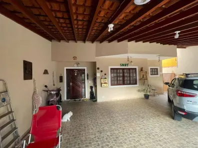 Casa com 4 Quartos à venda, 190m² no Loteamento Villa Branca, Jacareí