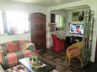 Casa com 3 Quartos à venda, 190m² no Parque Continental, São Paulo