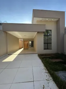 Casa com 3 Quartos à venda, 180m² no Parque das Flores, Goiânia