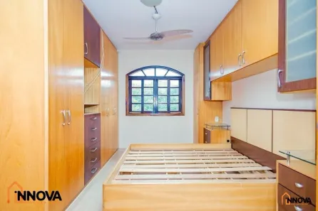 Sobrado com 3 Quartos à venda, 101m² no Boqueirão, Curitiba
