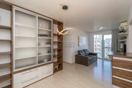 Apartamento com 3 Quartos à venda, 73m² no Jardim Sabará, Porto Alegre