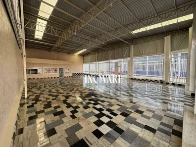Galpão/Depósito/Armazém para alugar, 380m² no Brasil, Uberlândia