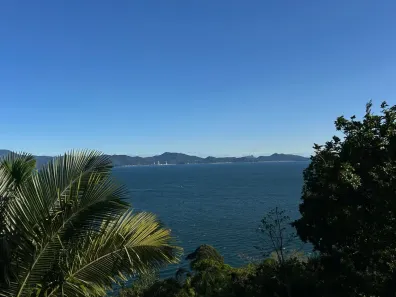Casa com 5 Quartos à venda, 400m² no Araçá, Porto Belo