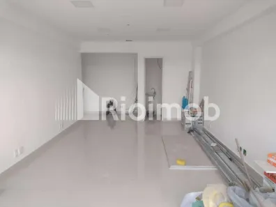 Sala Comercial para alugar, 37m² no Recreio dos Bandeirantes, Rio de Janeiro