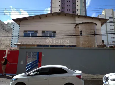 Imóvel Comercial com 6 Quartos para alugar, 600m² no Praia da Costa, Vila Velha