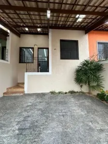 Casa com 2 Quartos à venda, 80m² no Castelo, Belo Horizonte