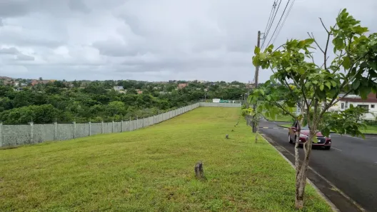 Lote/Terreno à venda, 275m² no Jardim Limoeiro, Camaçari