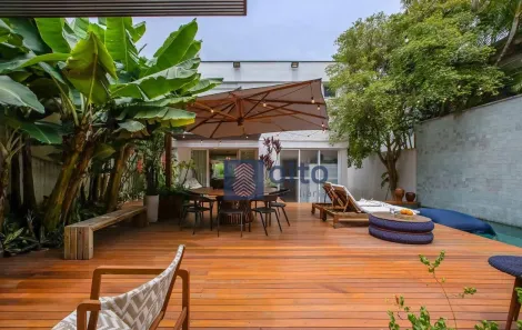 Casa com 5 Quartos à venda, 400m² no Jardim das Bandeiras, São Paulo