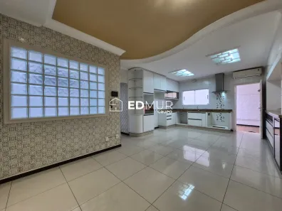Imóvel Comercial com 3 Quartos para alugar, 250m² no Jardim das Maravilhas, Santo André