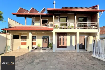 Casa com 3 Quartos à venda, 240m² no Harmonia, Canoas