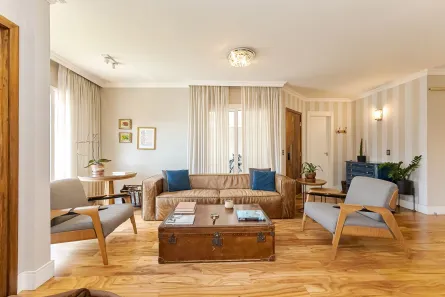 Casa com 4 Quartos à venda, 350m² no Santa Felicidade, Curitiba