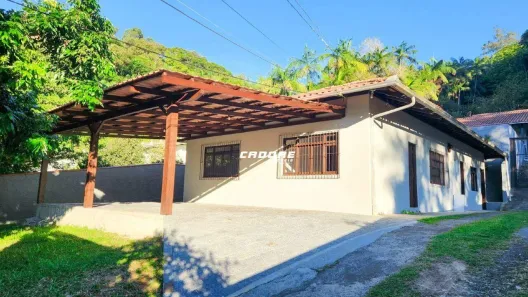 Casa com 4 Quartos para alugar, 120m² no Garcia, Blumenau