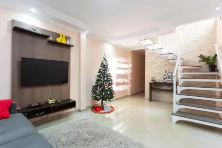 Sobrado com 4 Quartos à venda, 200m² no Vila Carmosina, São Paulo