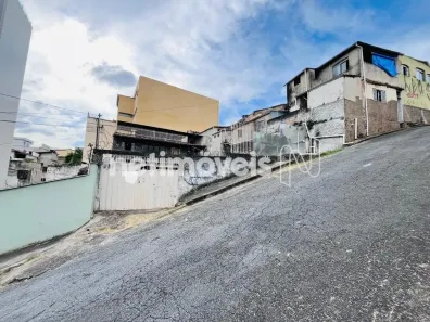 Casa com 5 Quartos à venda, 360m² no Padre Eustáquio, Belo Horizonte