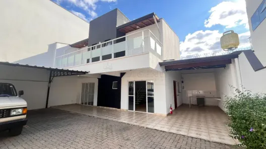 Imóvel Comercial com 2 Quartos à venda, 211m² no Vila Pasti, Louveira
