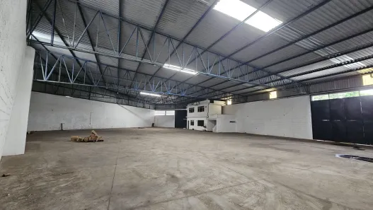 Galpão/Depósito/Armazém para alugar, 1050m² no Cobilândia, Vila Velha