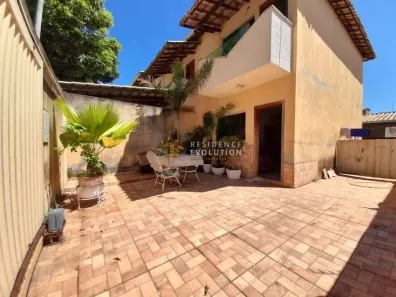 Casa com 2 Quartos à venda, 80m² no Santa Amélia, Belo Horizonte