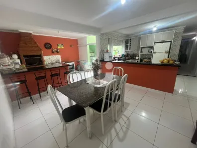 Casa com 4 Quartos à venda, 188m² no Jardim Itanguá, Sorocaba