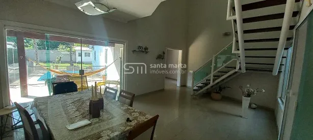 Sobrado com 3 Quartos à venda, 750m² no Cruz, Lorena