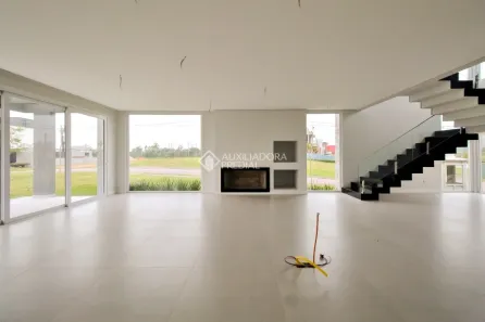 Casa de Condomínio com 4 Quartos à venda, 331m² no Vila Nova, Porto Alegre