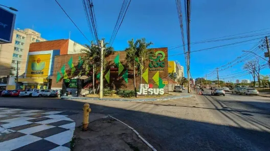 Prédio Comercial à venda, 1700m² no Sul, Brasília