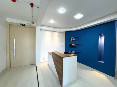 Sala Comercial à venda, 122m² no Moinhos de Vento, Porto Alegre