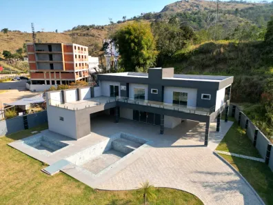 Casa de Condomínio com 4 Quartos à venda, 400m² no Olho D'Água, Mairiporã