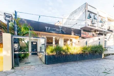 Casa com 3 Quartos à venda, 200m² no Jardim Itu, Porto Alegre