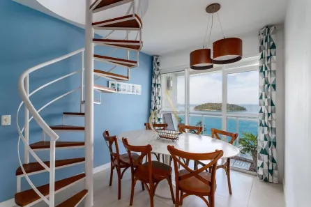 Cobertura com 3 Quartos para venda ou aluguel, 144m² no Marina, Mangaratiba