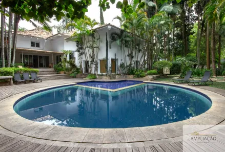 Sobrado com 6 Quartos à venda, 1100m² no Vila Tramontano, São Paulo