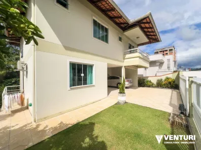 Casa com 4 Quartos à venda, 199m² no Velha, Blumenau