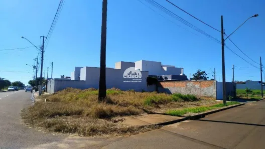 Lote/Terreno à venda, 300m² no Esmeralda, Cascavel