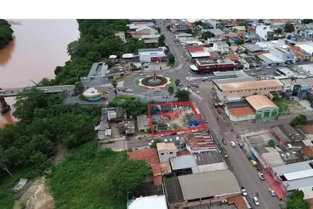 Lote/Terreno à venda, 900m² no Centro, Barra do Garças