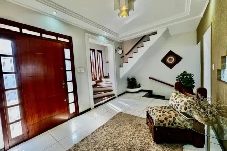 Casa com 3 Quartos à venda, 268m² no Carlos Prates, Belo Horizonte