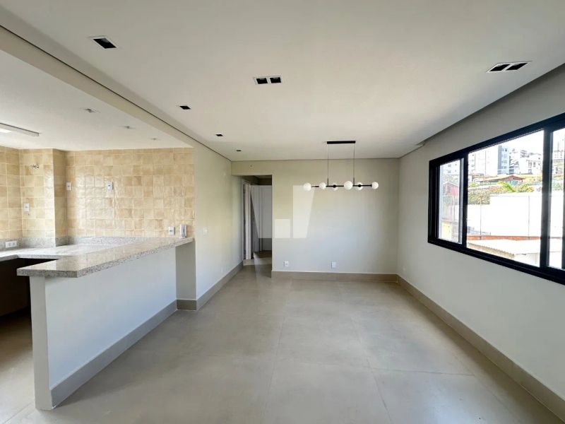 Apartamento com 3 quartos — Santa Efigênia, Belo Horizonte