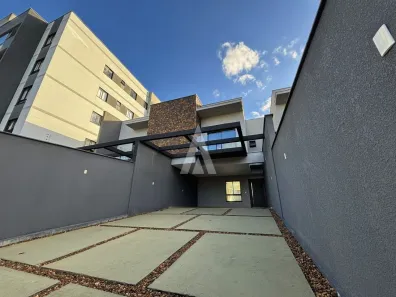 Sobrado com 3 Quartos à venda, 156m² no Costa e Silva, Joinville