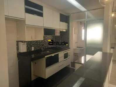 Apartamento com 2 Quartos para alugar, 67m² no Jardim Tupanci, Barueri