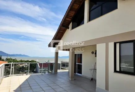 Casa com 3 Quartos para alugar, 450m² no Itaguaçu, Florianópolis