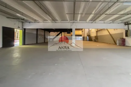Galpão/Depósito/Armazém para alugar, 2000m² no Jardim Regina Alice, Barueri
