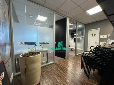 Sala Comercial para alugar, 70m² no Vila Cordeiro, São Paulo